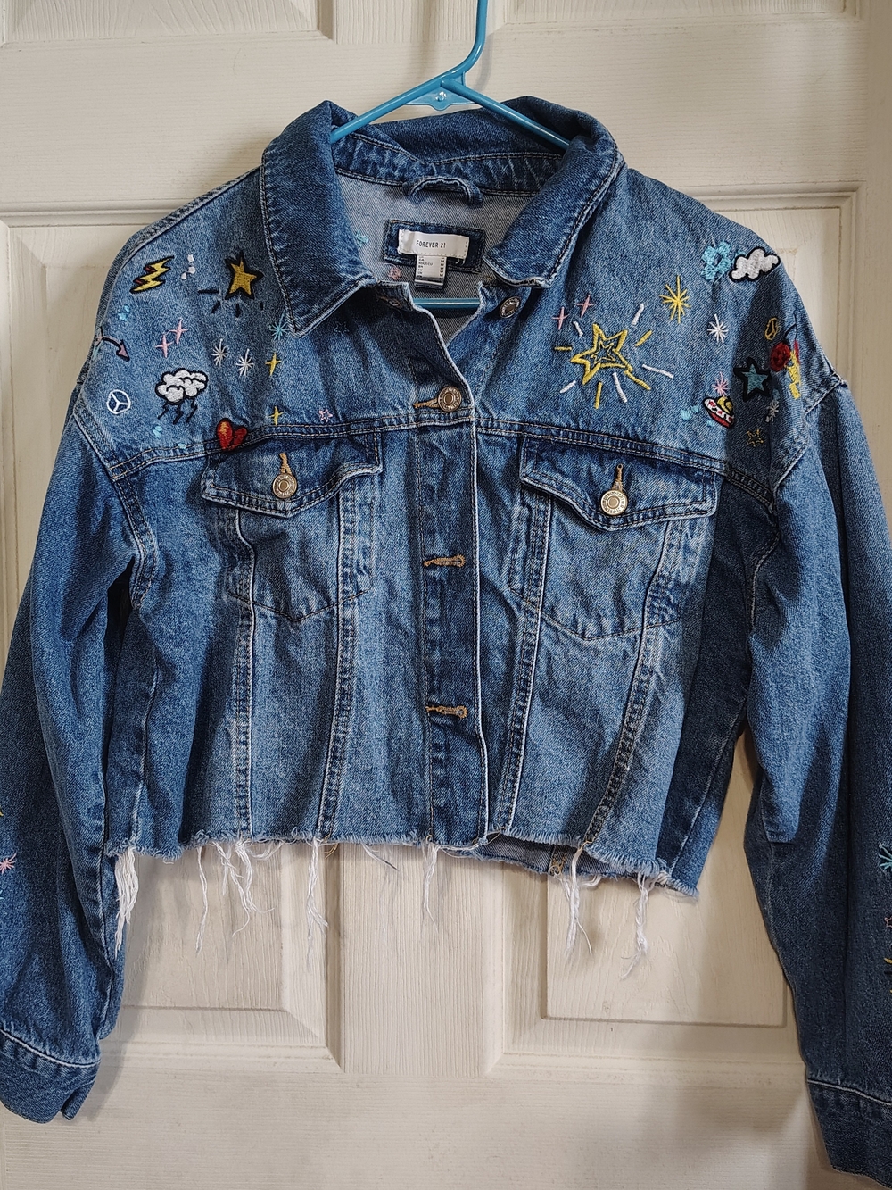 Y2K Forever 21 Womens Cropped Jean Denim Jacket Embroidered Size M